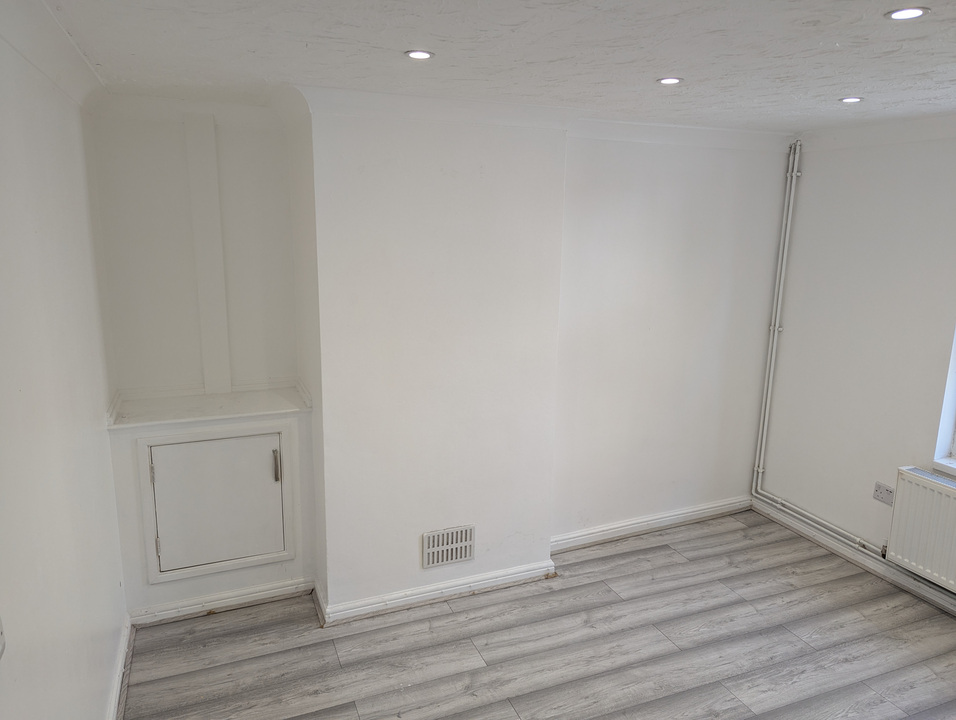 2 bed terraced house to rent in Albion Road, Great Yarmouth, NR30