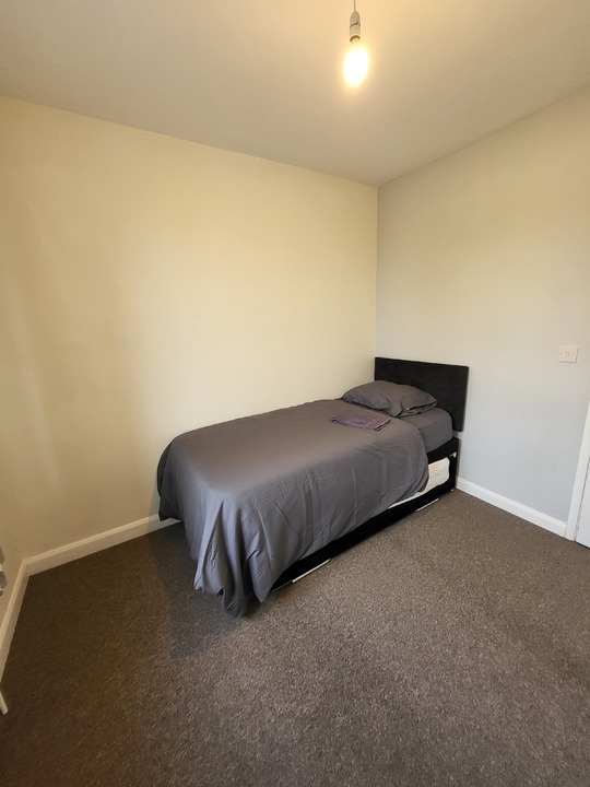 5 bed terraced house to rent in Beecheno Road, Norwich 7