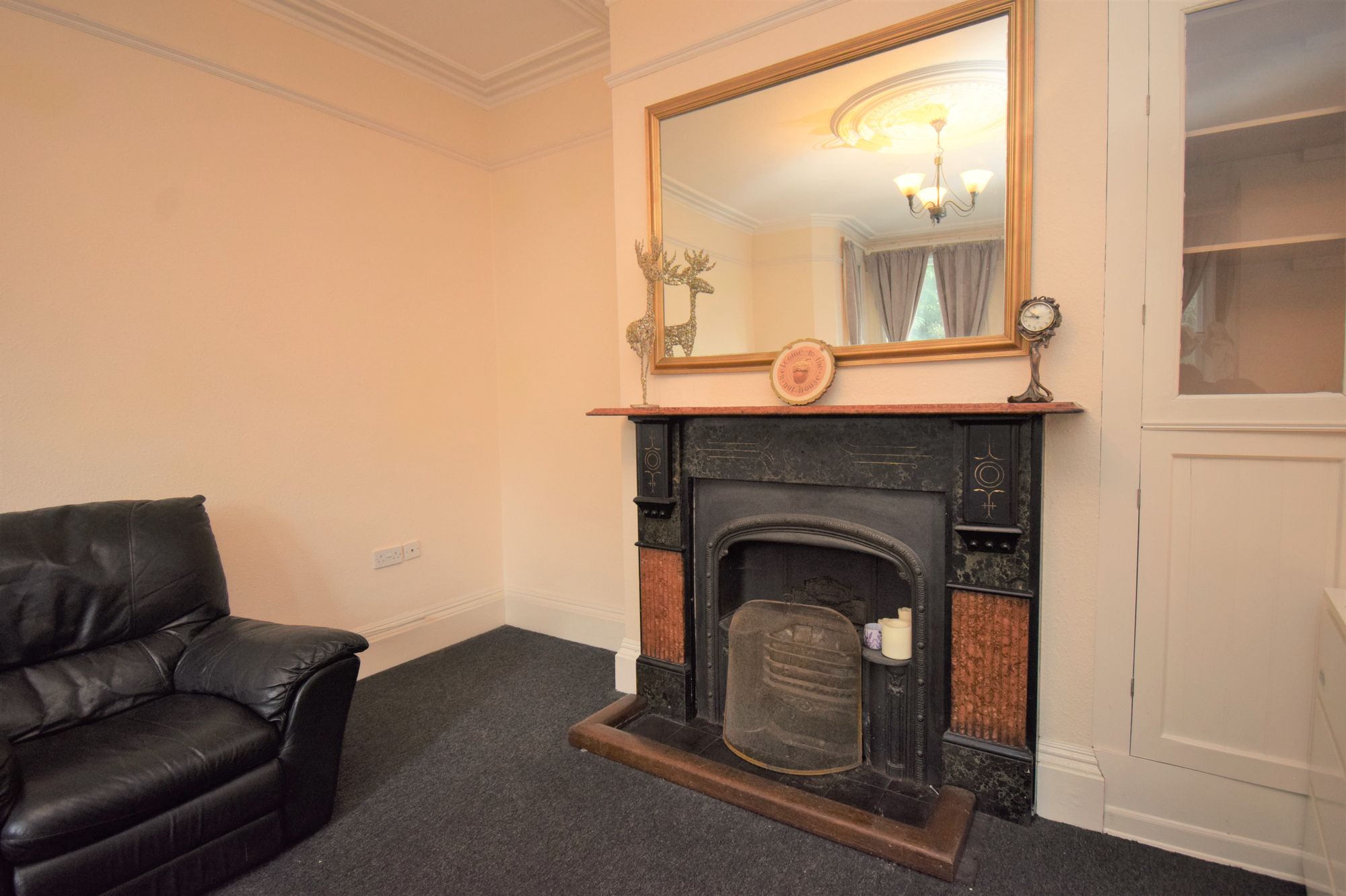 5 bed to rent in Earlham Road, Norwich  - Property Image 3