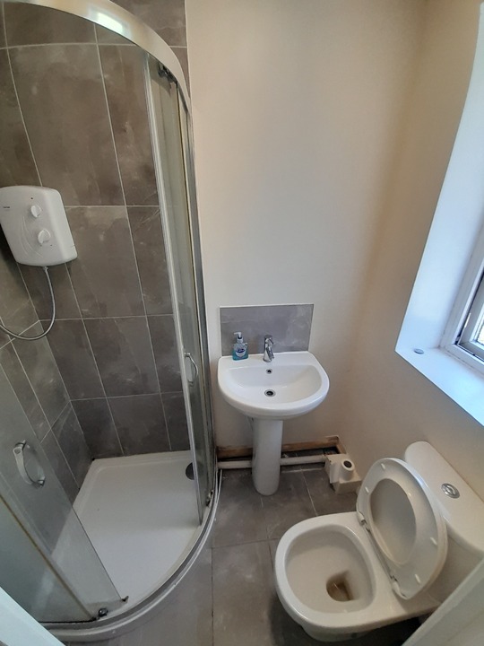 5 bed semi-detached house to rent, Norwich  - Property Image 17