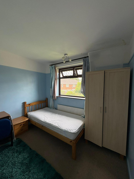 3 bed apartment to rent in Buckingham Road, Norwich 8