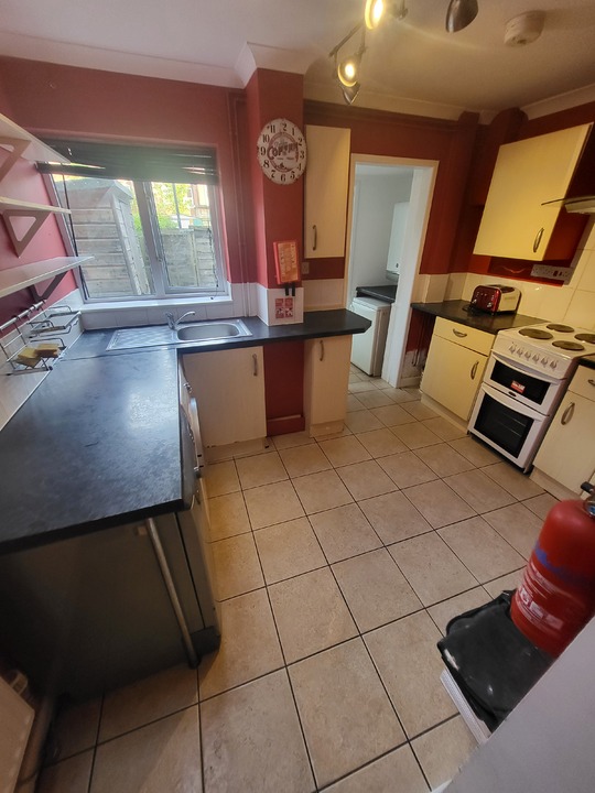 4 bed terraced house to rent in Junction Road (SUB), Norwich 5