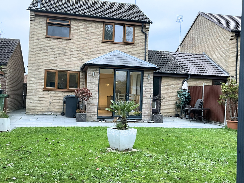 3 bed semi-detached house to rent in Potters Drive, Great Yarmouth 16