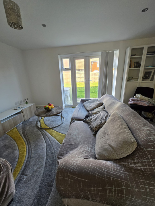 3 bed semi-detached house to rent in Apollo Crescent, Norwich  - Property Image 4