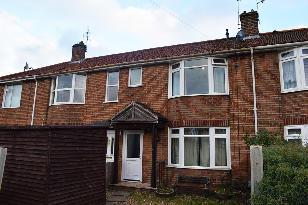 3 bed house to rent in Bixley Close, Norwich  - Property Image 1