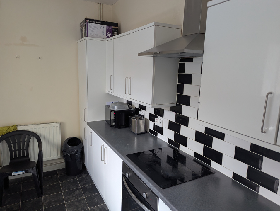 1 bed house of multiple occupation to rent in York Road, Great Yarmouth - Property Image 10