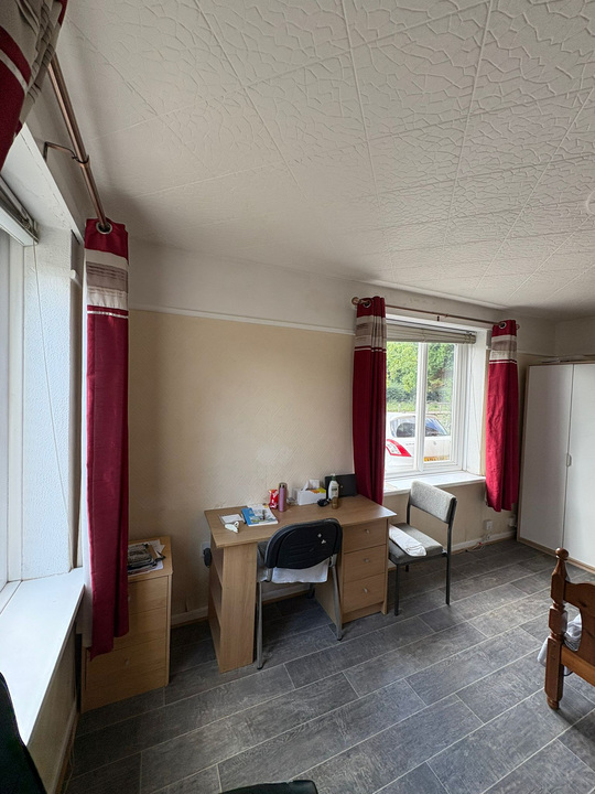 3 bed apartment to rent in Bluebell Road, Norwich 4