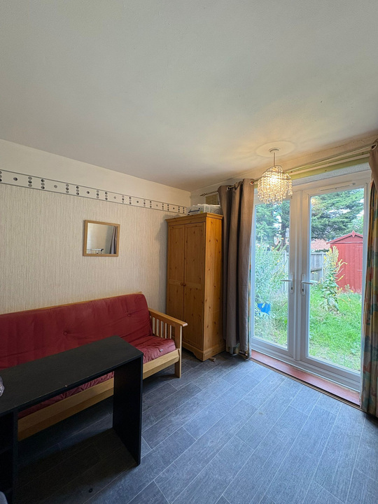 3 bed apartment to rent in Bluebell Road, Norwich 5