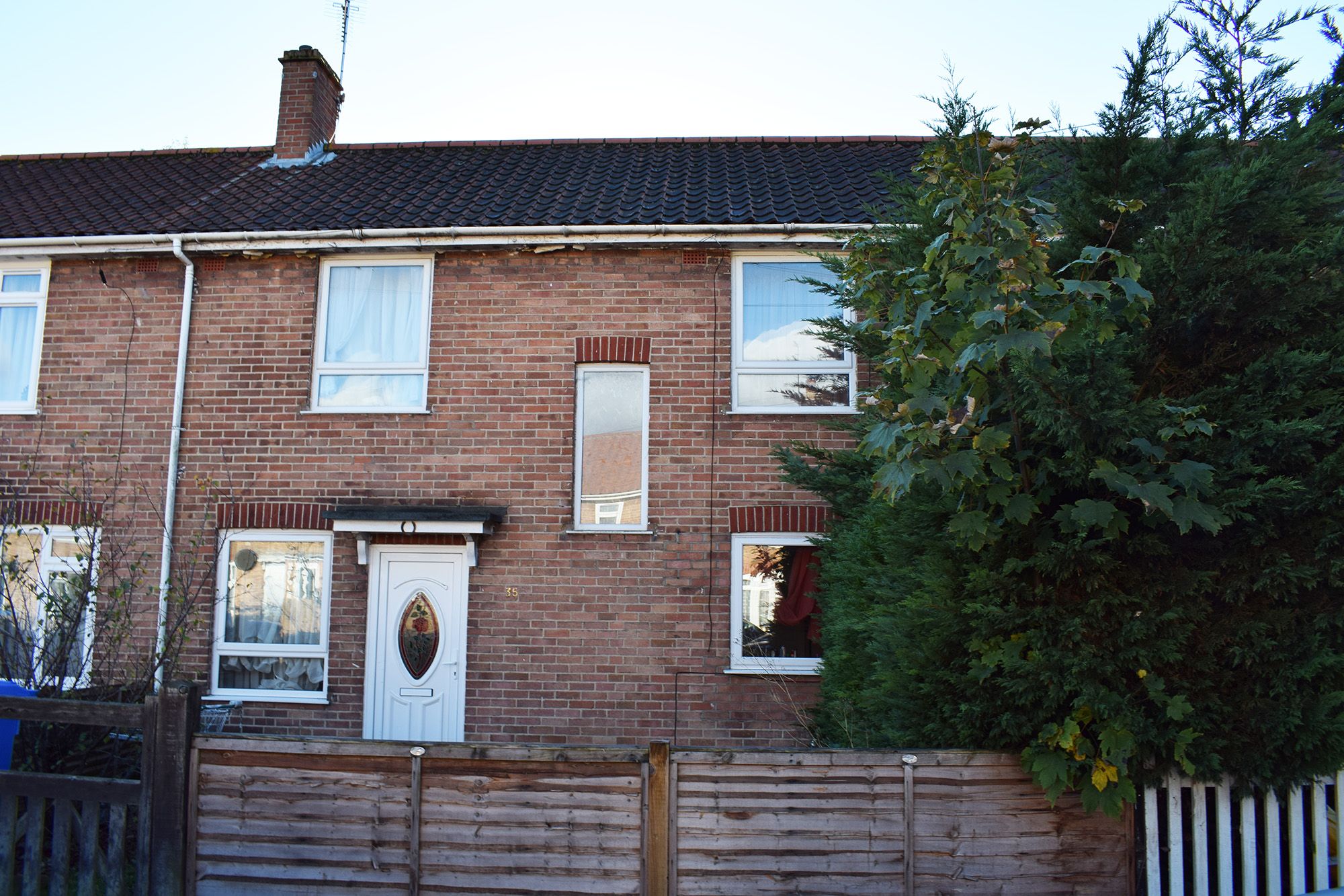 3 bed terraced house to rent in Motum Road, Norwich  - Property Image 1