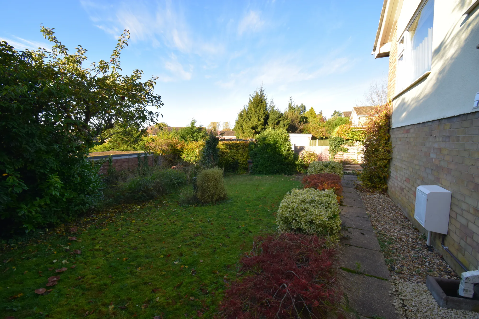 4 bed semi-detached bungalow to rent in Bek Close, Norwich  - Property Image 10