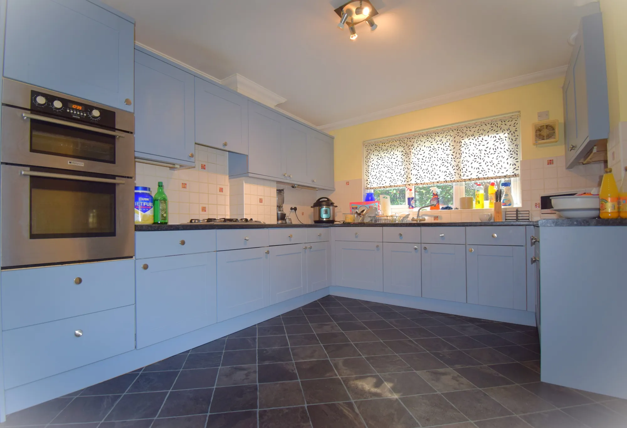 4 bed detached house to rent in Hinshalwood Way, Norwich  - Property Image 4