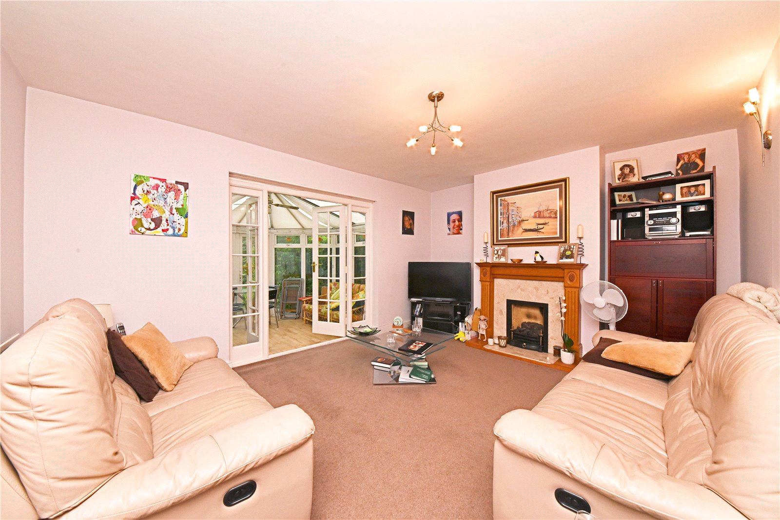 5 bed semi-detached house for sale in De Bohun Avenue, Southgate 4