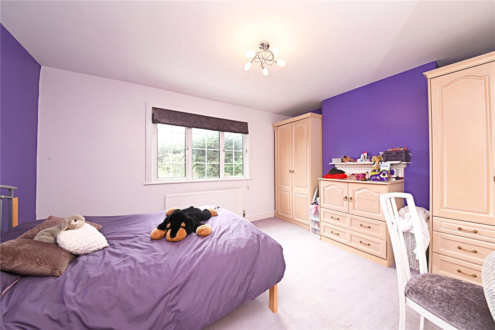 5 bed semi-detached house for sale in De Bohun Avenue, Southgate 5