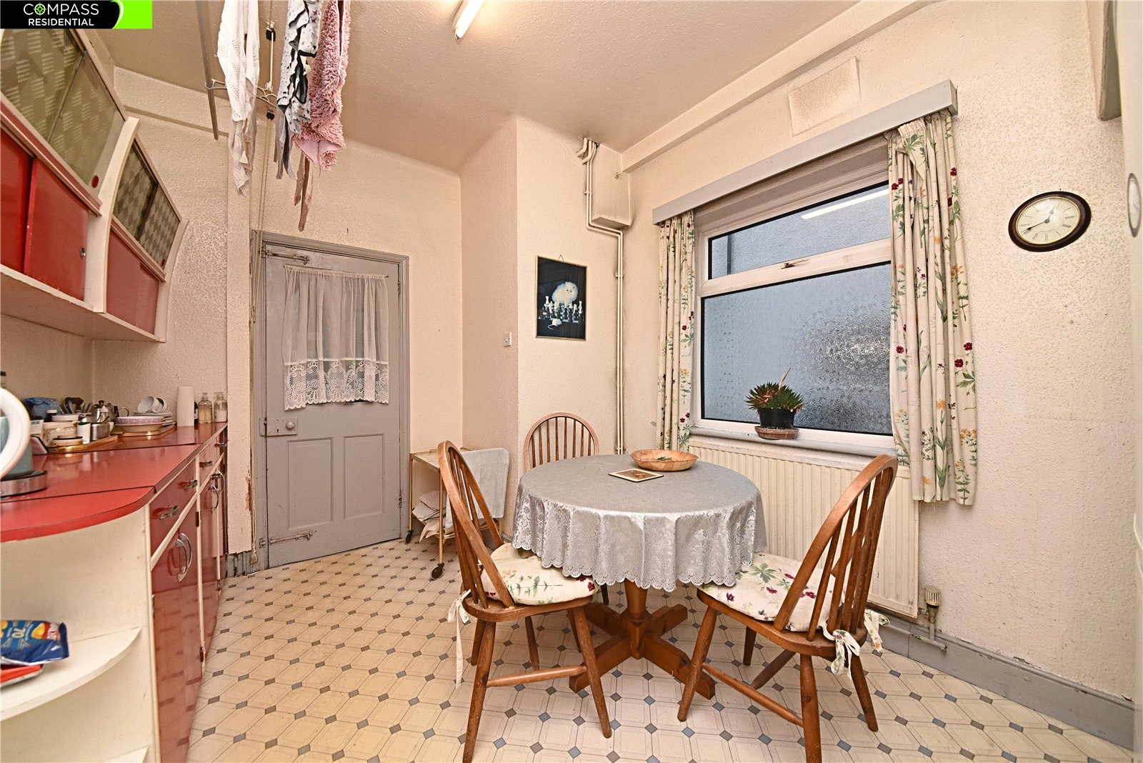 3 bed semi-detached house for sale in High Road, Whetstone 6