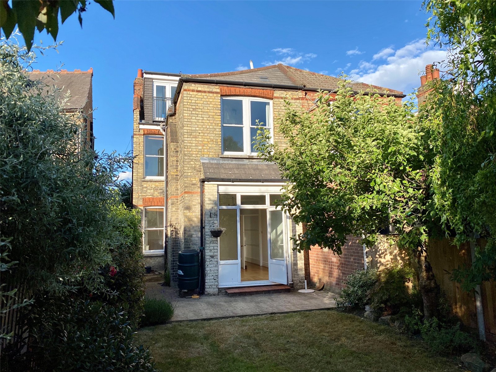 4 bed semi-detached house for sale in Clifton Road, Finchley 11