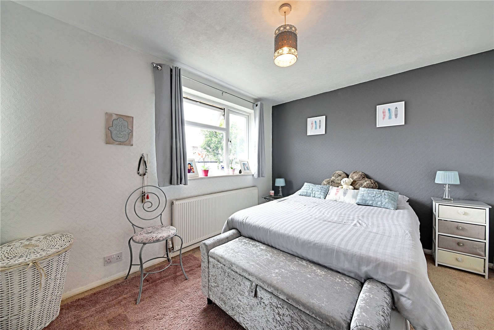 2 bed ground floor maisonette for sale in Prince George Avenue, Oakwood 5