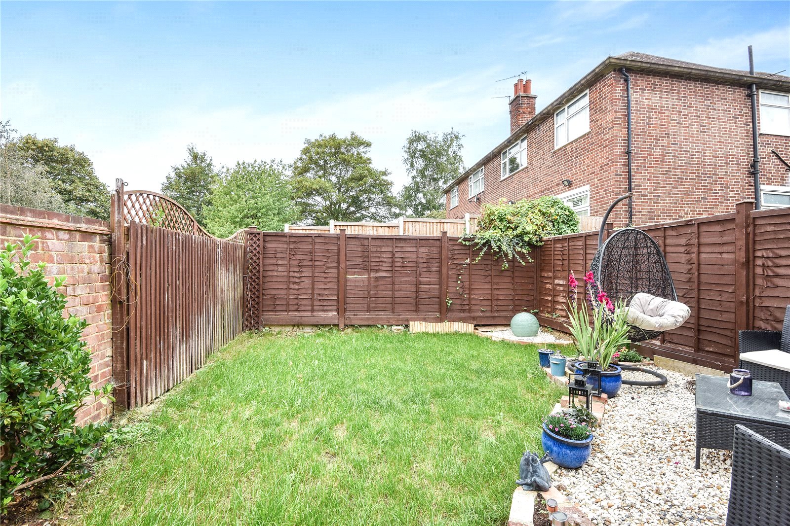 2 bed ground floor maisonette for sale in Prince George Avenue, Oakwood 4