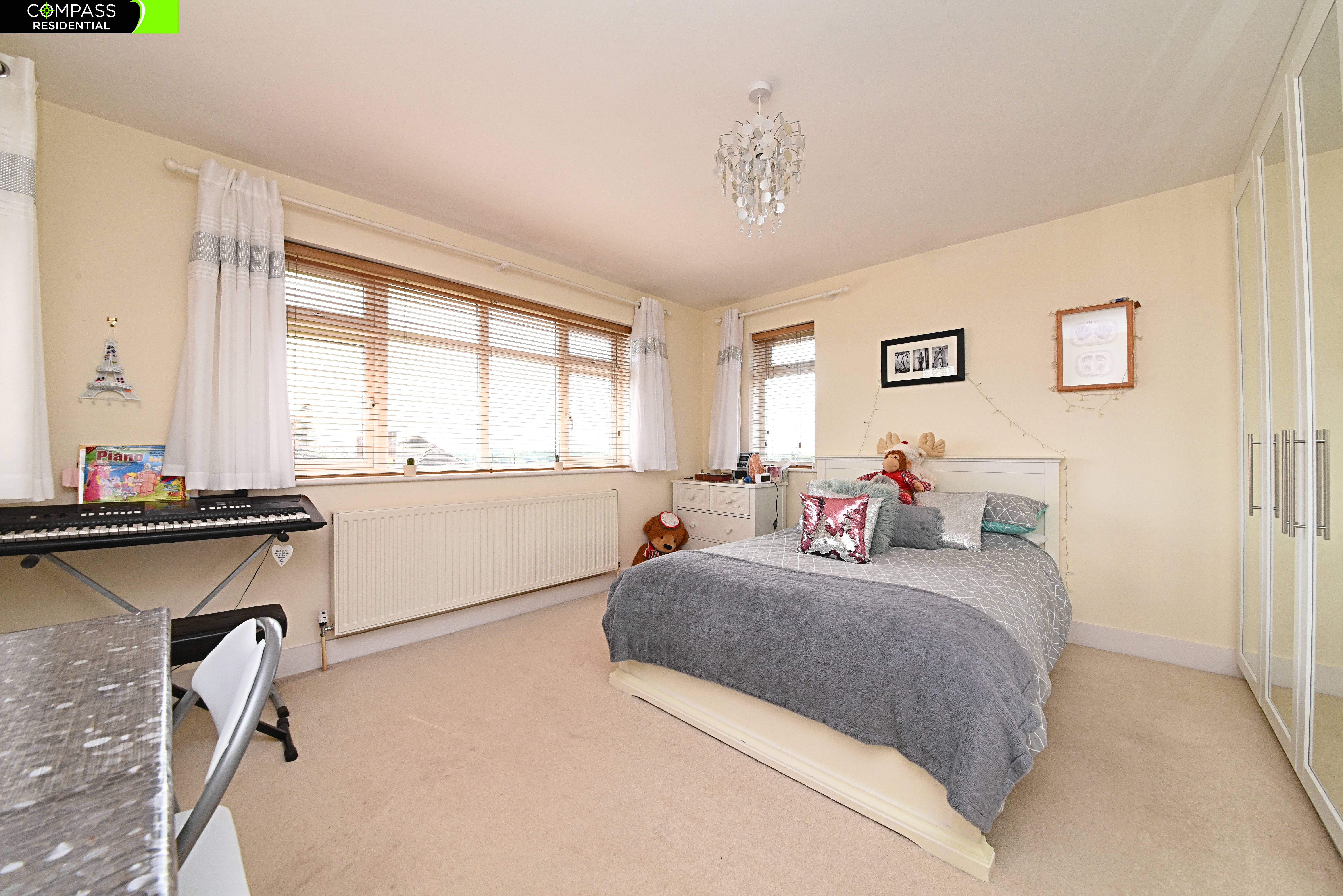 4 bed detached house for sale in Embry Way, Stanmore 6