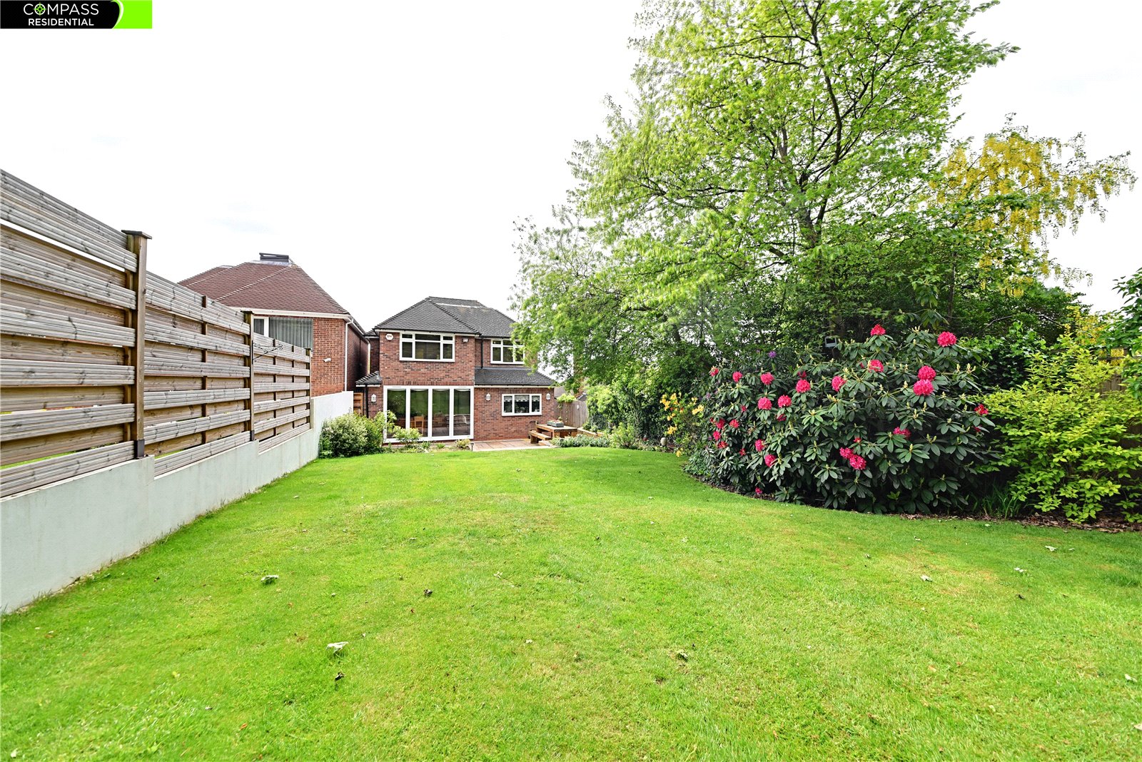 4 bed detached house for sale in Embry Way, Stanmore 4