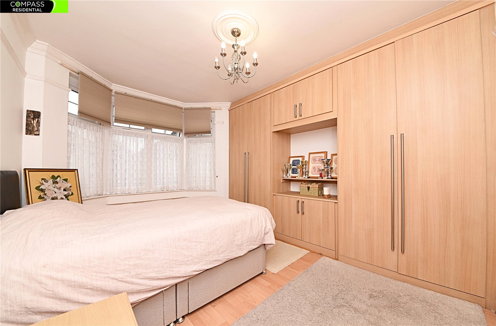 4 bed semi-detached house for sale in Cromer Road, New Barnet 4