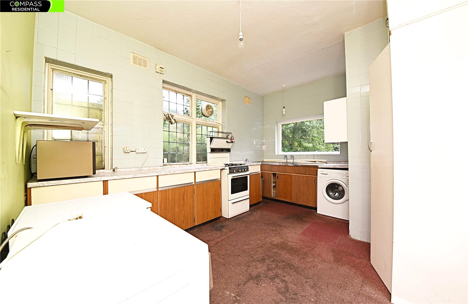 6 bed semi-detached house for sale in Friern Barnet Lane, Whetstone 7