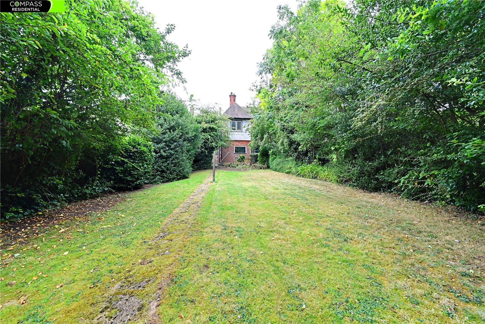 6 bed semi-detached house for sale in Friern Barnet Lane, Whetstone 3