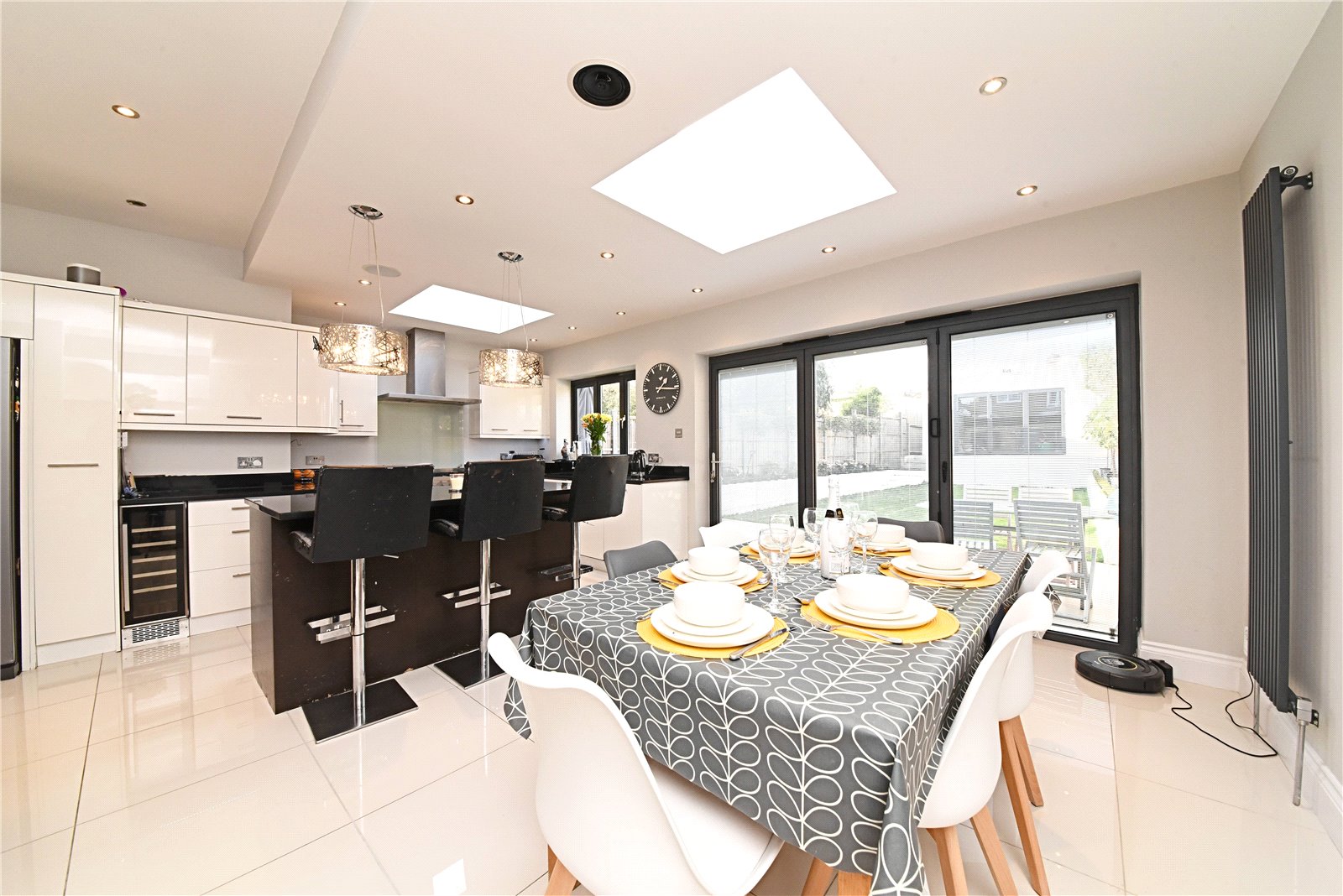 4 bed terraced house for sale in Brunswick Grove, Friern Barnet 5