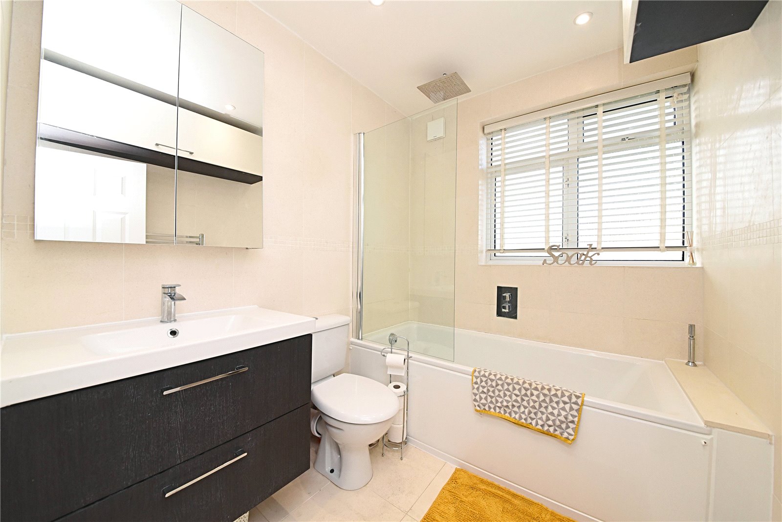 4 bed terraced house for sale in Brunswick Grove, Friern Barnet 9