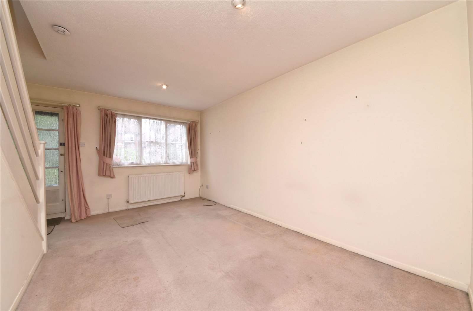 2 bed terraced house for sale in Boleyn Way, New Barnet 4