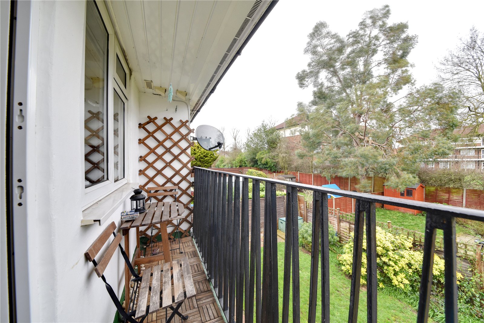 2 bed maisonette for sale in Bramley Close, Oakwood 7