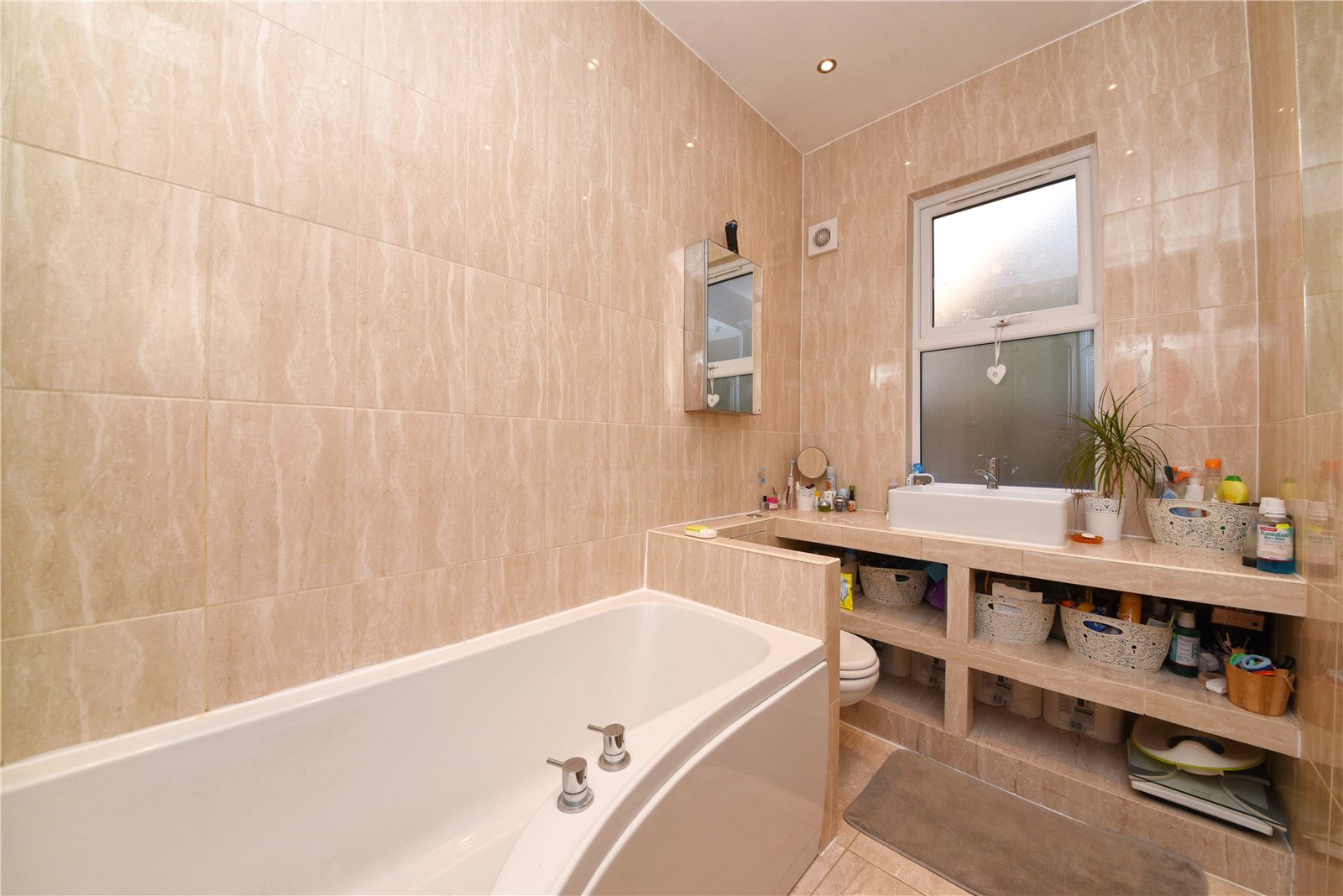 2 bed ground floor flat for sale in Sedgemere Avenue, East Finchley 3