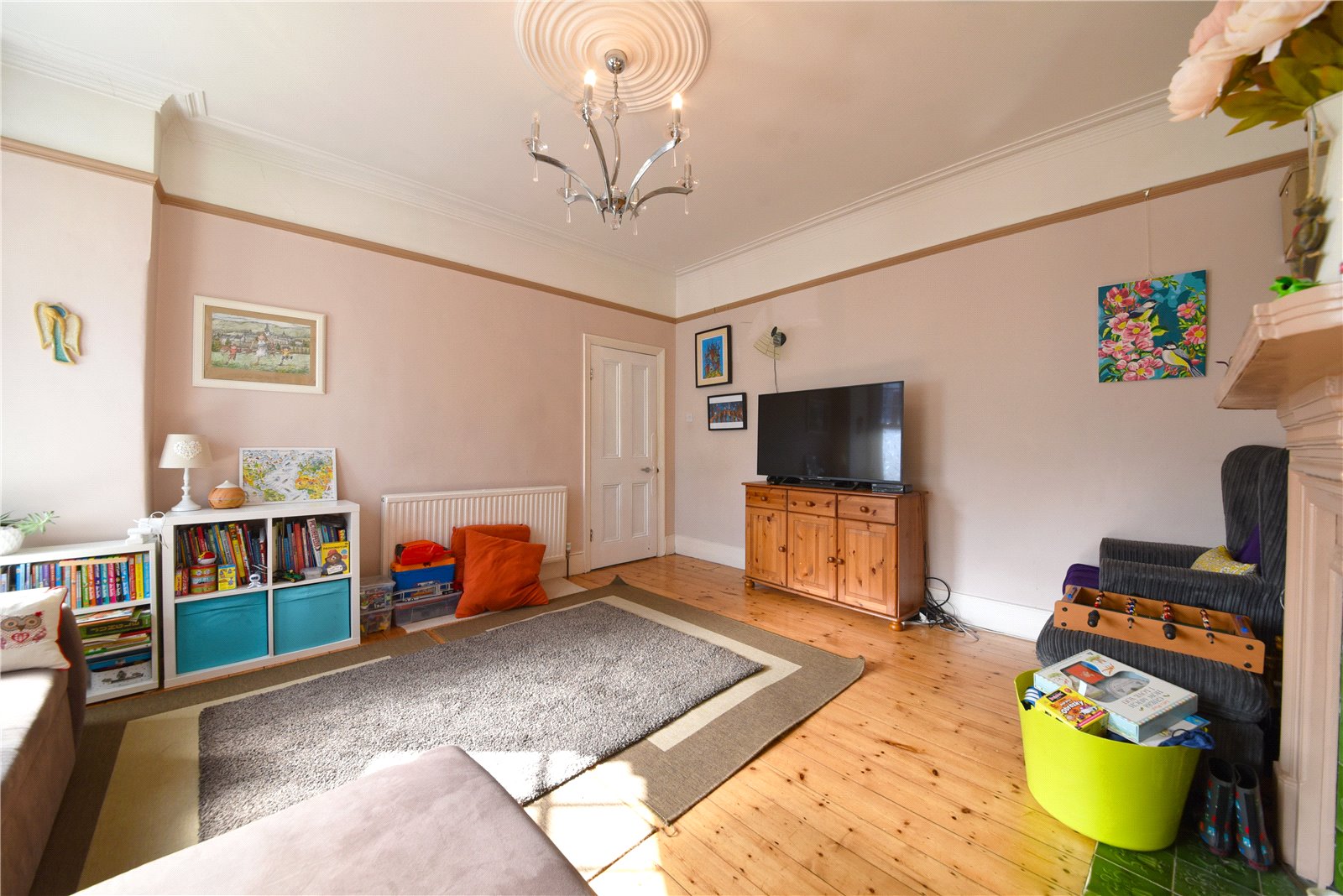 2 bed ground floor flat for sale in Sedgemere Avenue, East Finchley 8