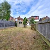 3 bed semi-detached house for sale in Sherrards Way, Barnet 3