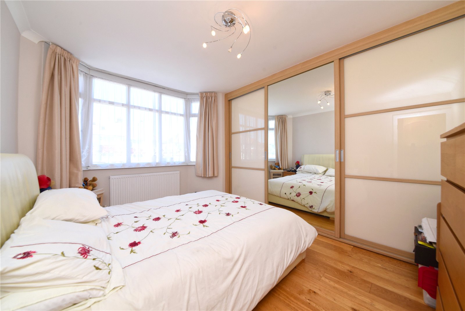 3 bed terraced house for sale in The Fairway, Southgate 4