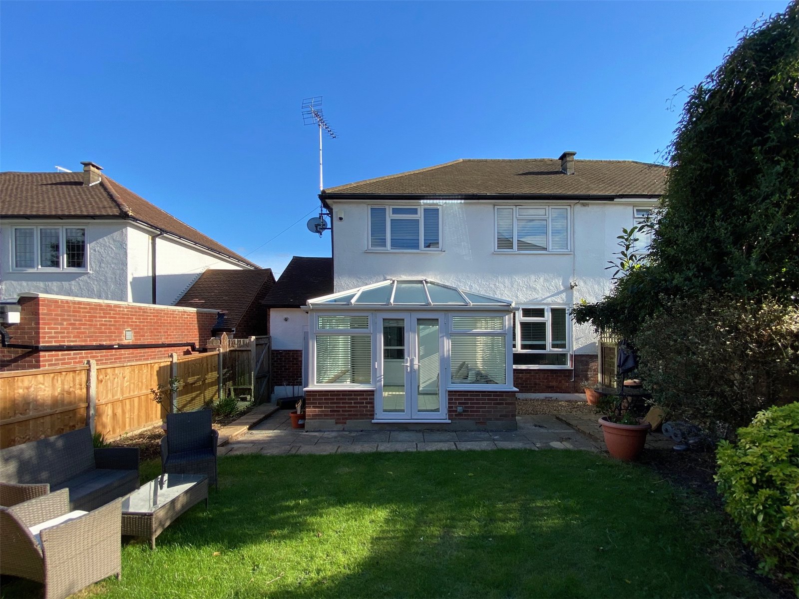 3 bed semi-detached house for sale in Raydean Road, High Barnet 8