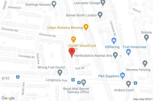 4 bed terraced house for sale in York Road, New Barnet 13