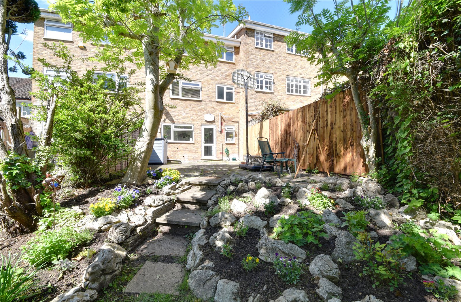 4 bed terraced house for sale in York Road, New Barnet 9