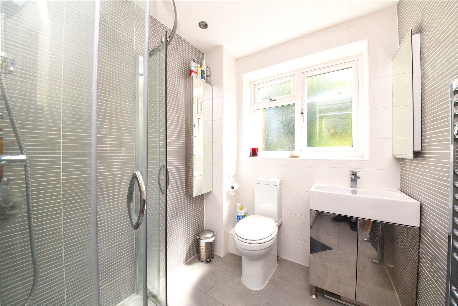 4 bed terraced house for sale in York Road, New Barnet 7