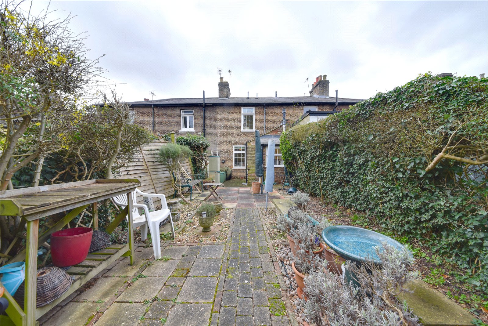 2 bed terraced house for sale in Finchley Park, Finchley 4