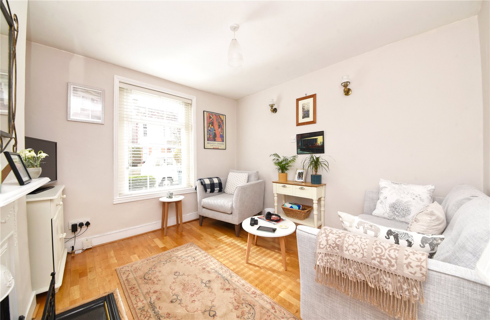 2 bed terraced house for sale in Finchley Park, Finchley 6