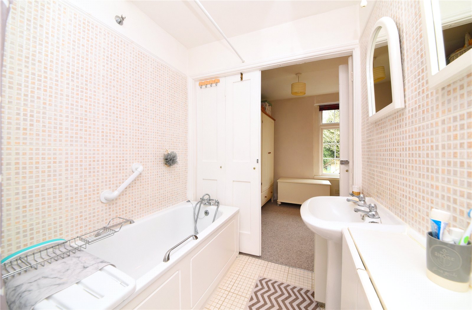 2 bed terraced house for sale in Finchley Park, Finchley 7
