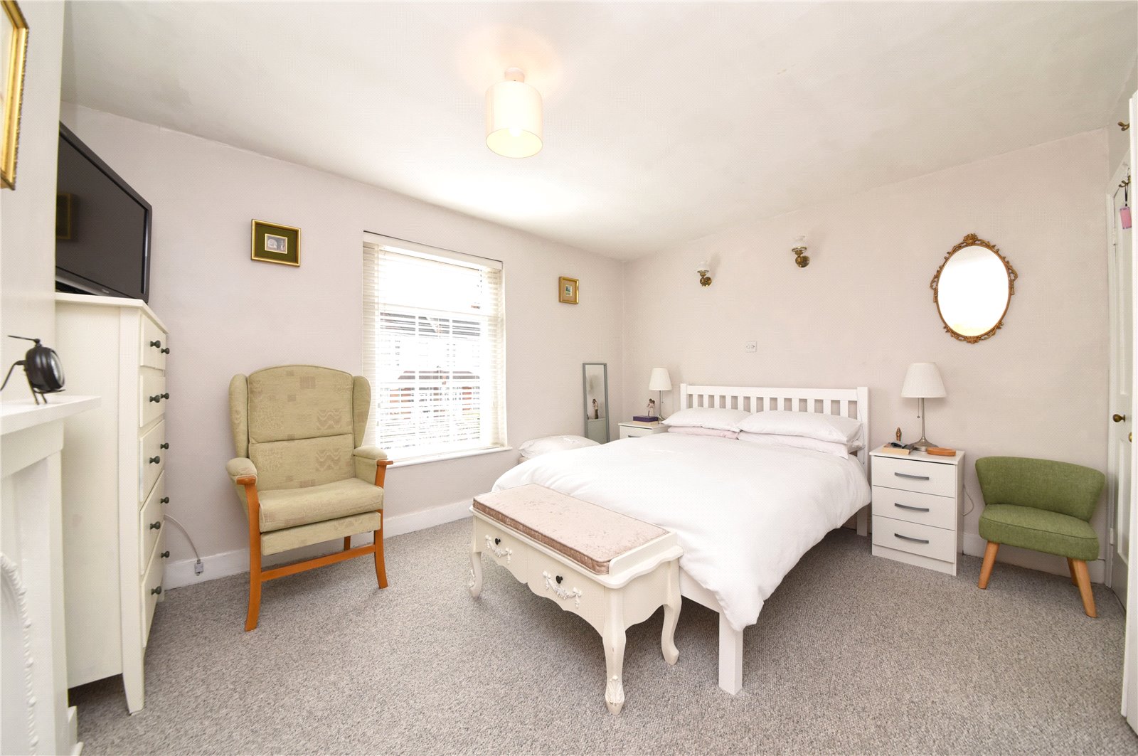 2 bed terraced house for sale in Finchley Park, Finchley 2