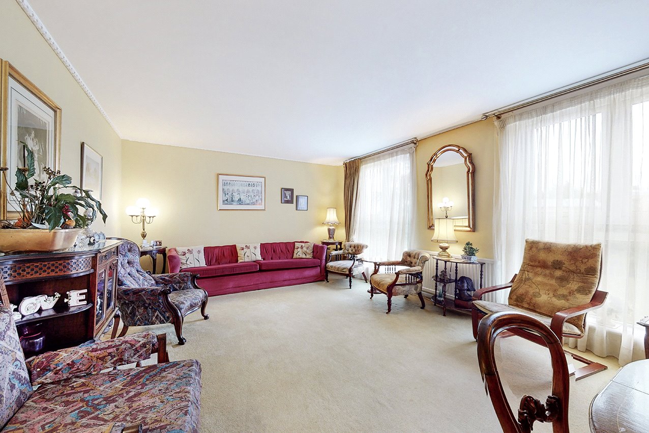 4 bed duplex for sale in Rusper Close, Stanmore 4
