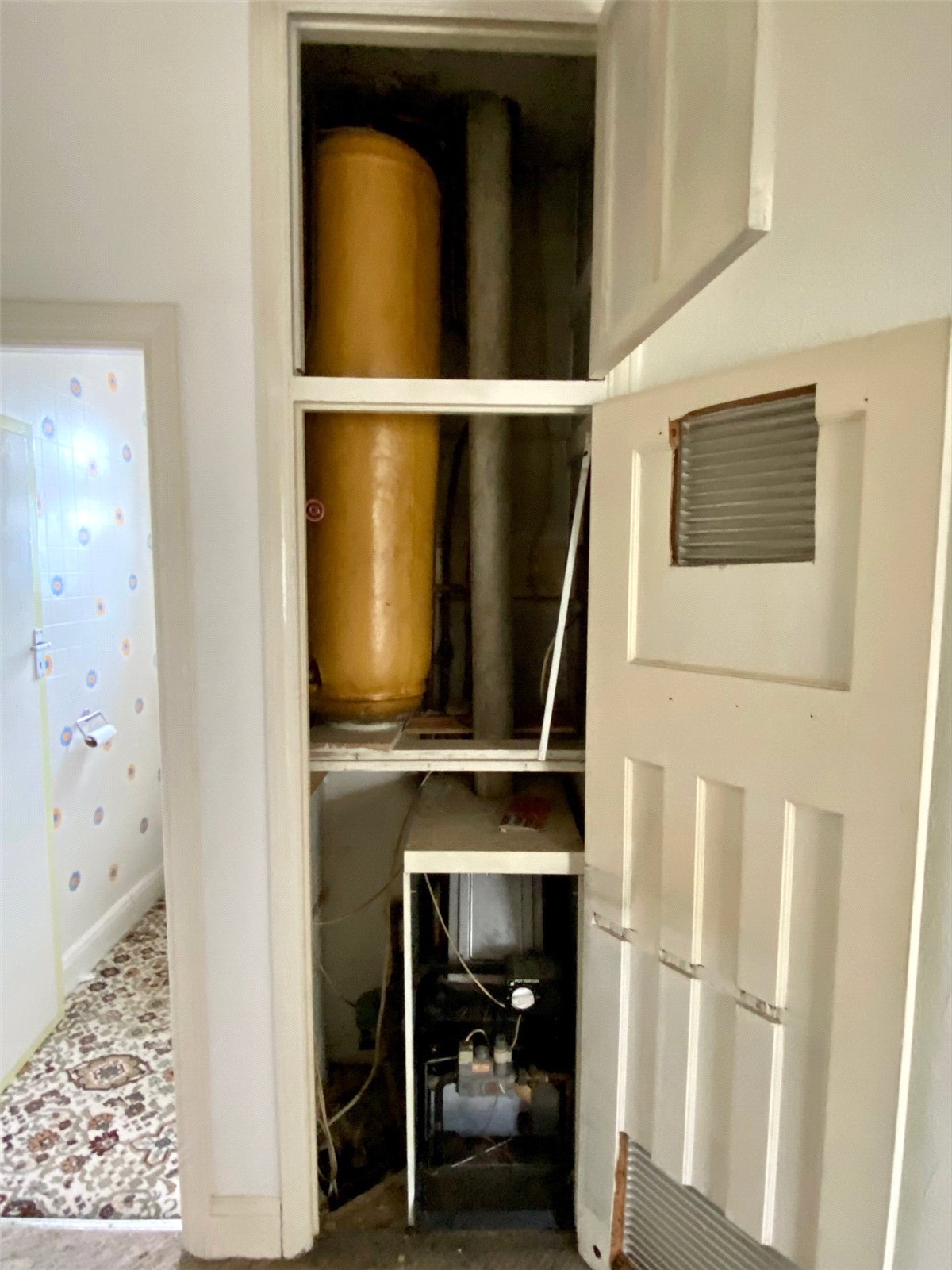 2 bed maisonette for sale in Brownlow Road, Bounds Green 12