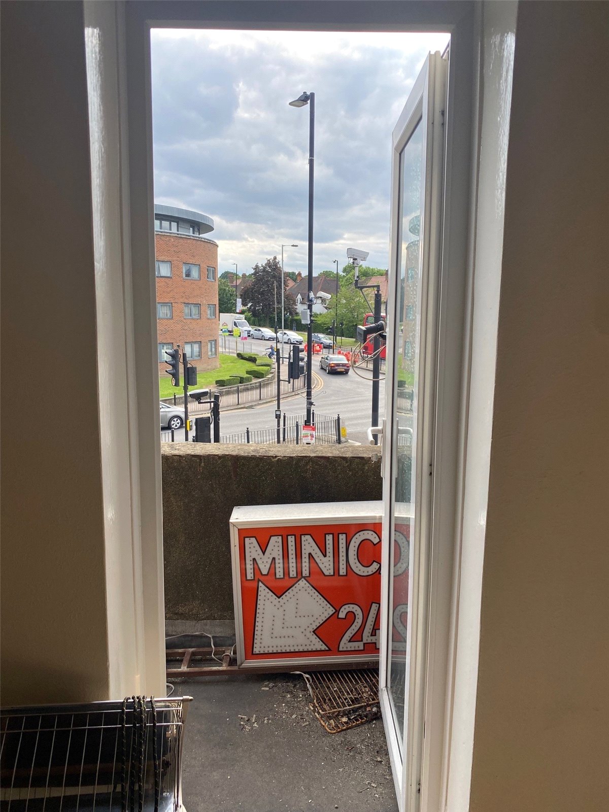 2 bed maisonette for sale in Brownlow Road, Bounds Green 13