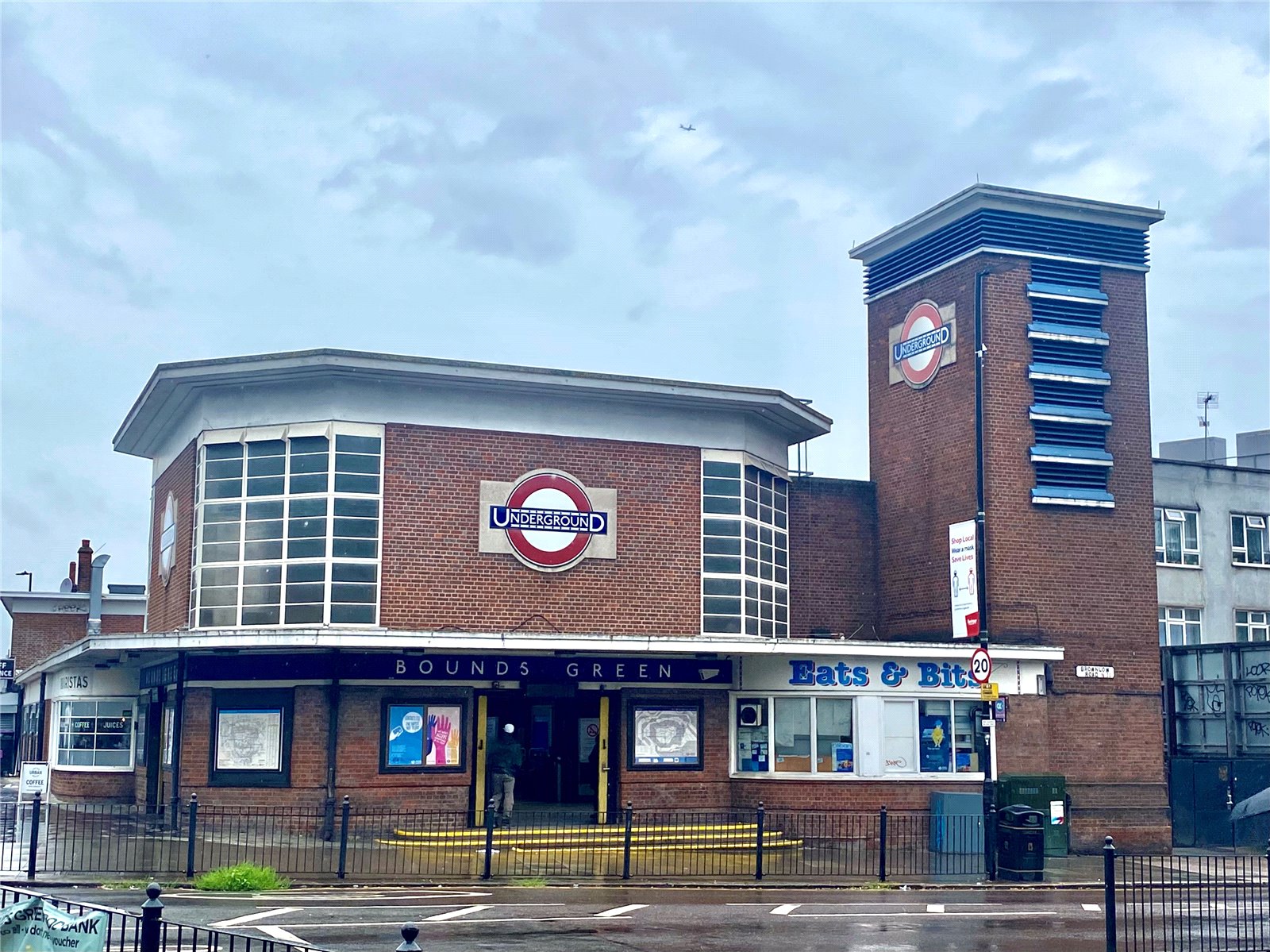 2 bed maisonette for sale in Brownlow Road, Bounds Green 1