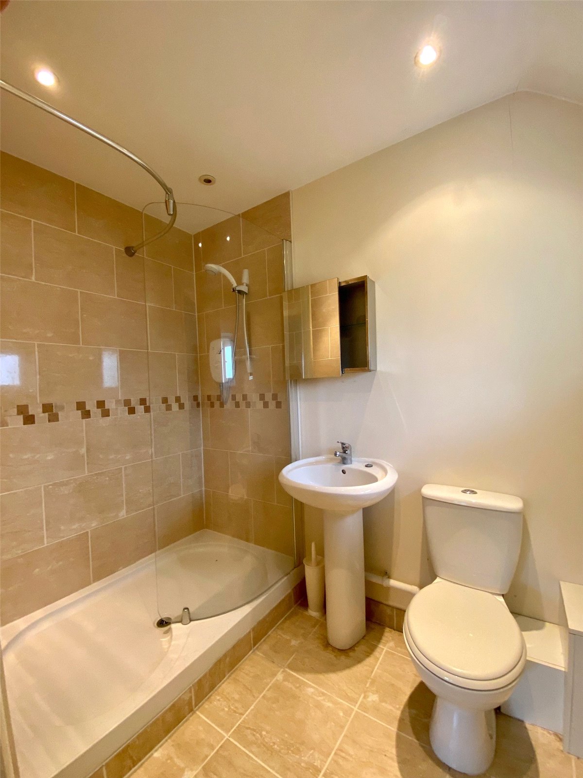 5 bed semi-detached house for sale in St. Dunstans Road, Hunsdon 6