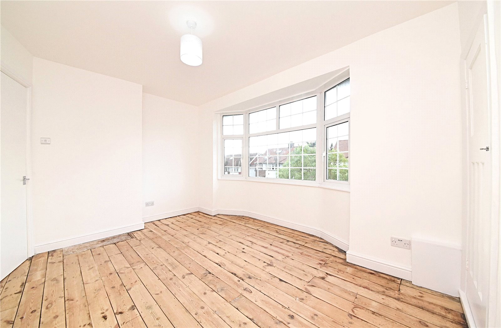 3 bed semi-detached house for sale in Cowper Road, Southgate 9