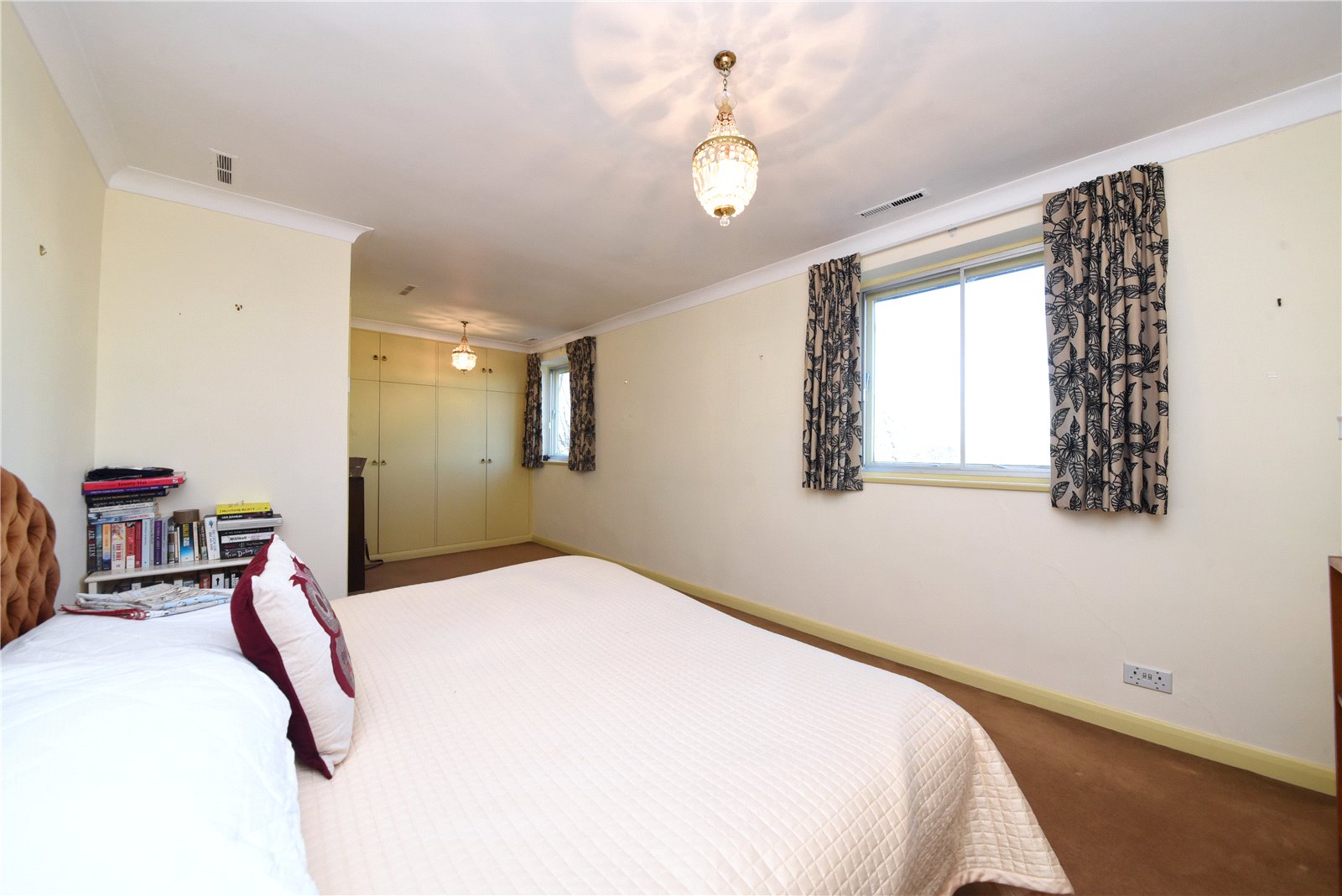 2 bed semi-detached house for sale in Badgers Croft, Totteridge Village 6