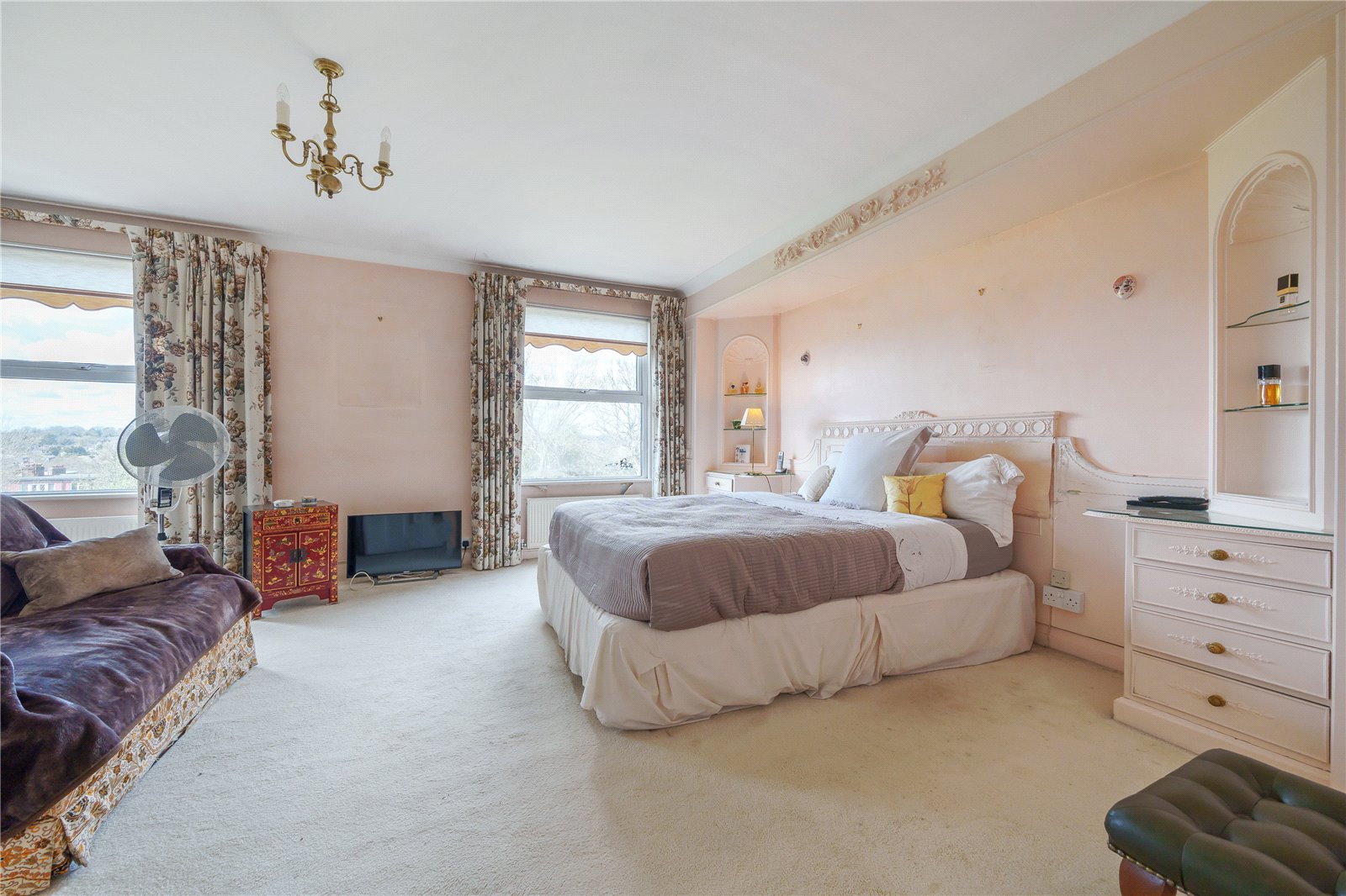 3 bed terraced house for sale in Baxendale, Whetstone 12